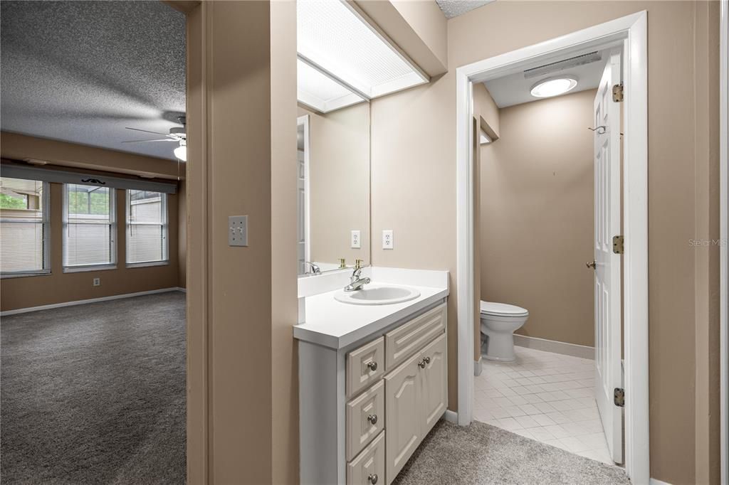 For Sale: $275,000 (3 beds, 2 baths, 1453 Square Feet)