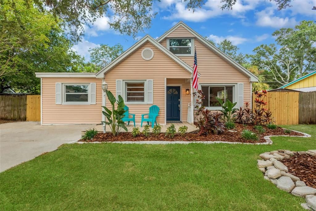 En Venta: $499,900 (4 camas, 2 baños, 2089 Pies cuadrados)