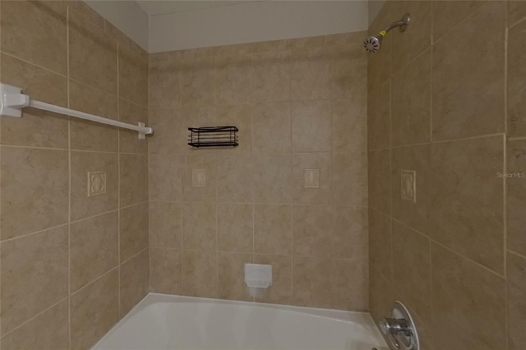 For Rent: $2,549 (3 beds, 2 baths, 1443 Square Feet)