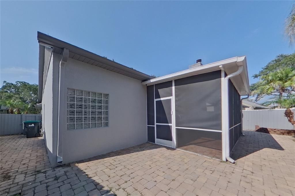 For Rent: $2,549 (3 beds, 2 baths, 1443 Square Feet)