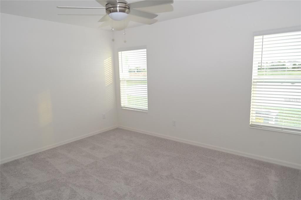 For Rent: $2,200 (3 beds, 2 baths, 1346 Square Feet)