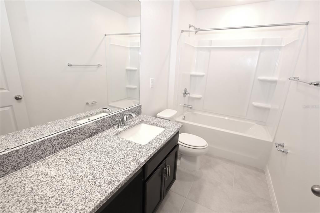 For Rent: $2,200 (3 beds, 2 baths, 1346 Square Feet)