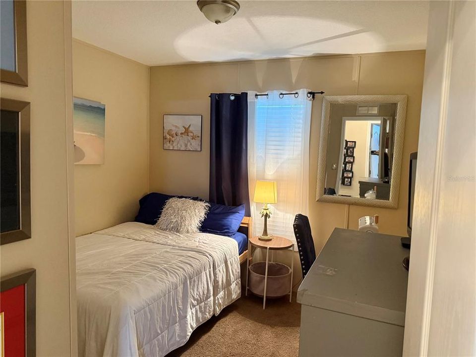 For Sale: $340,000 (4 beds, 2 baths, 1560 Square Feet)