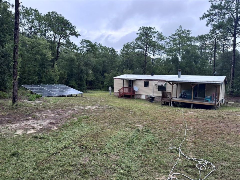 For Sale: $280,000 (3 beds, 2 baths, 1352 Square Feet)