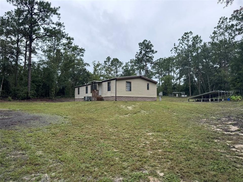 For Sale: $280,000 (3 beds, 2 baths, 1352 Square Feet)