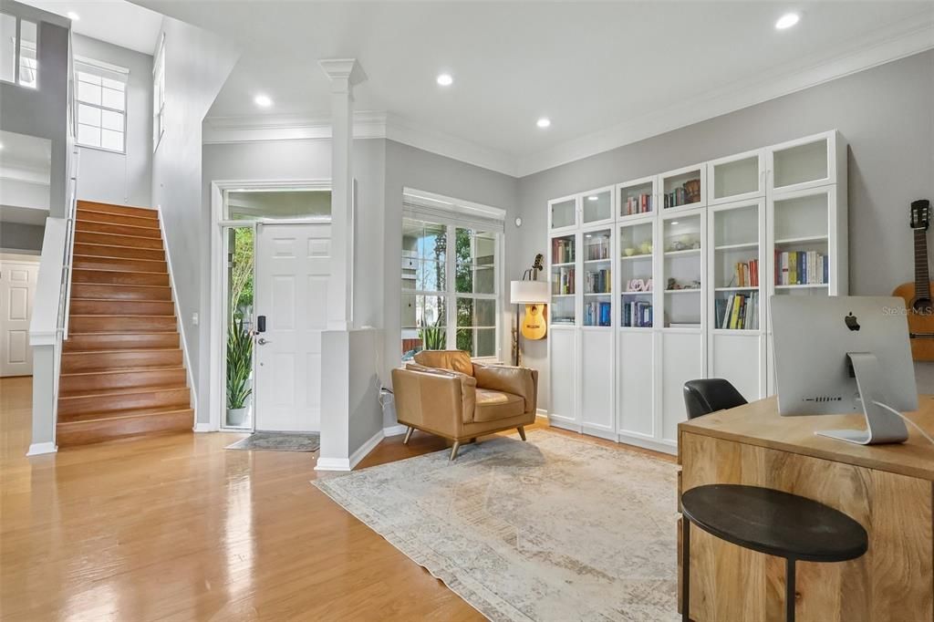 En Venta: $570,000 (3 camas, 3 baños, 2503 Pies cuadrados)