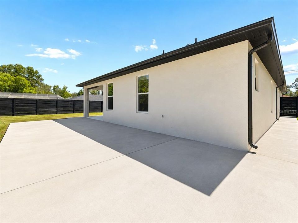 En Venta: $499,999 (4 camas, 3 baños, 2088 Pies cuadrados)