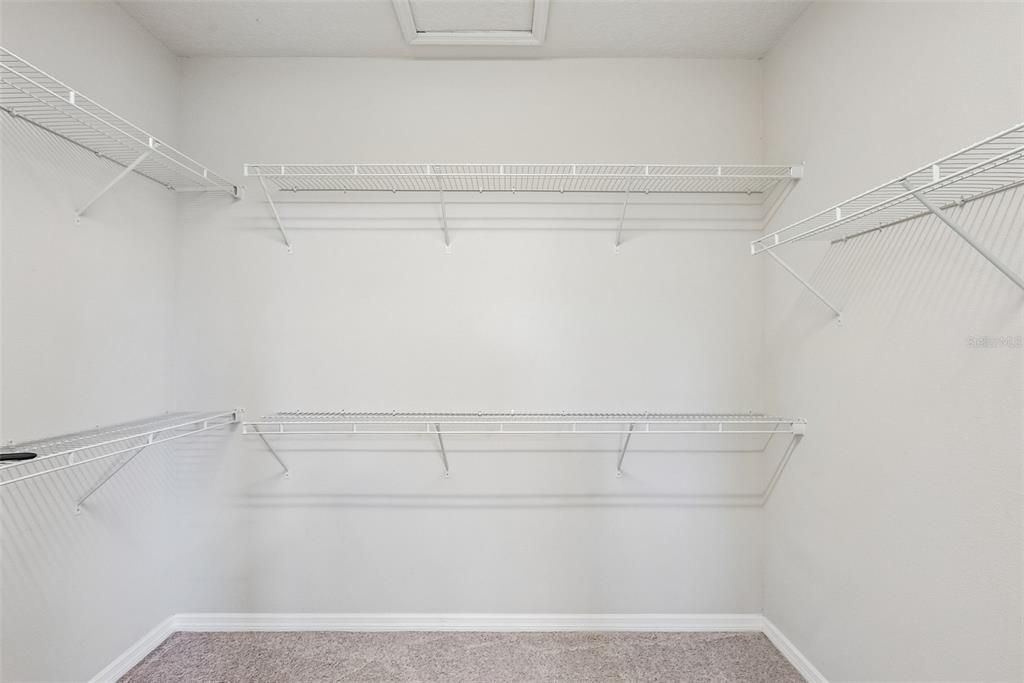 For Rent: $2,850 (3 beds, 4 baths, 2198 Square Feet)