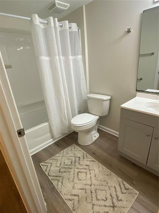 For Rent: $1,900 (3 beds, 2 baths, 1480 Square Feet)