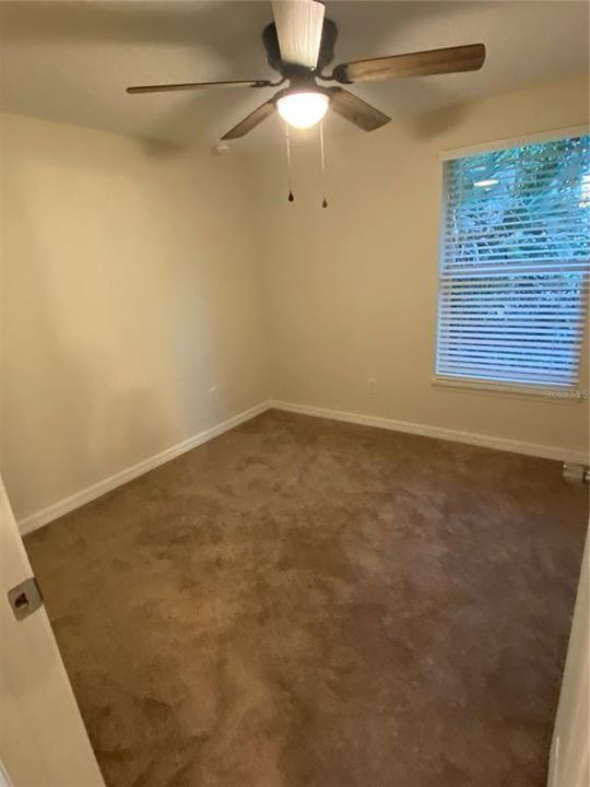 For Rent: $1,900 (3 beds, 2 baths, 1480 Square Feet)