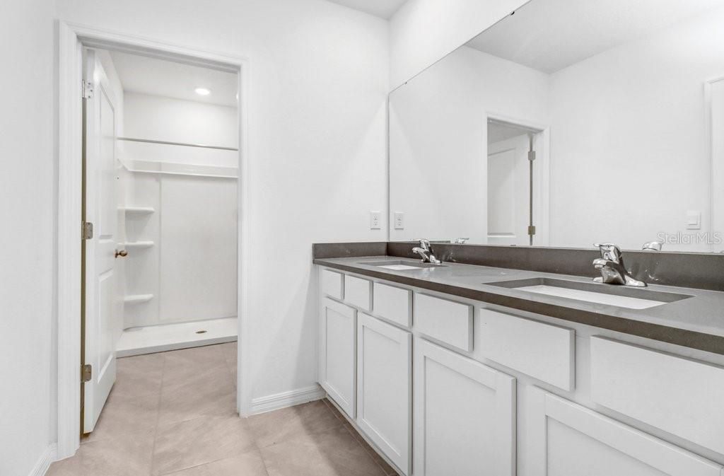 For Sale: $310,000 (3 beds, 2 baths, 1802 Square Feet)