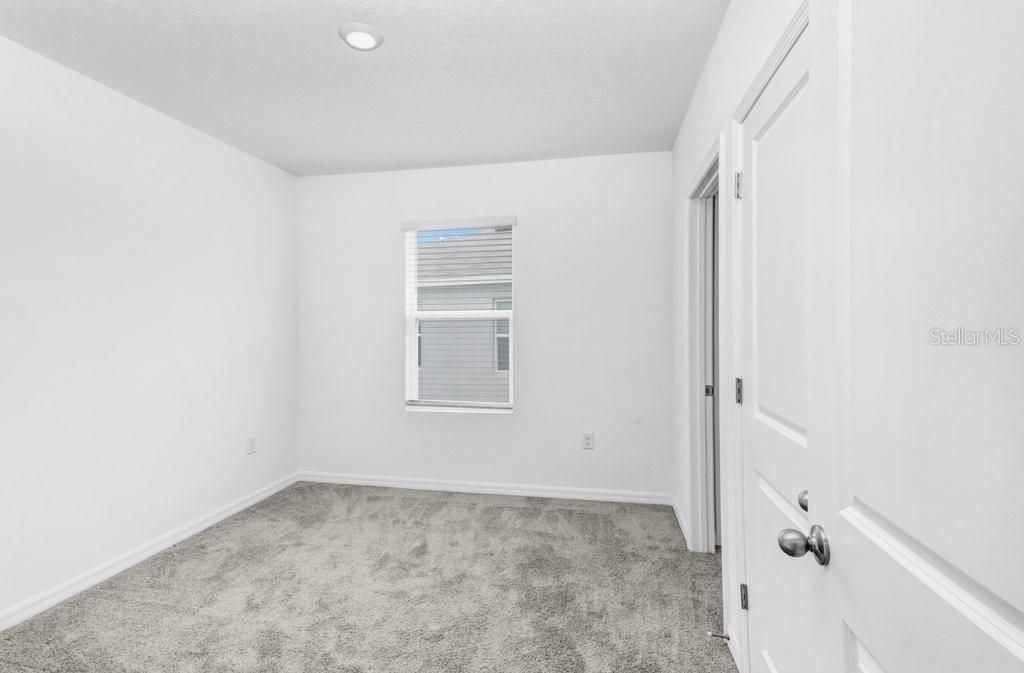 For Sale: $310,000 (3 beds, 2 baths, 1802 Square Feet)
