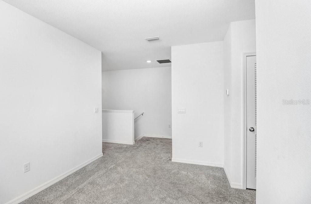 For Sale: $310,000 (3 beds, 2 baths, 1802 Square Feet)