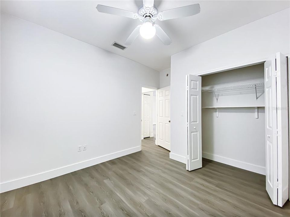For Sale: $325,000 (3 beds, 2 baths, 1195 Square Feet)