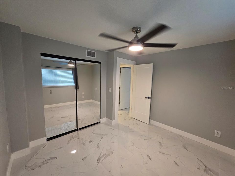 For Rent: $1,900 (3 beds, 2 baths, 1020 Square Feet)
