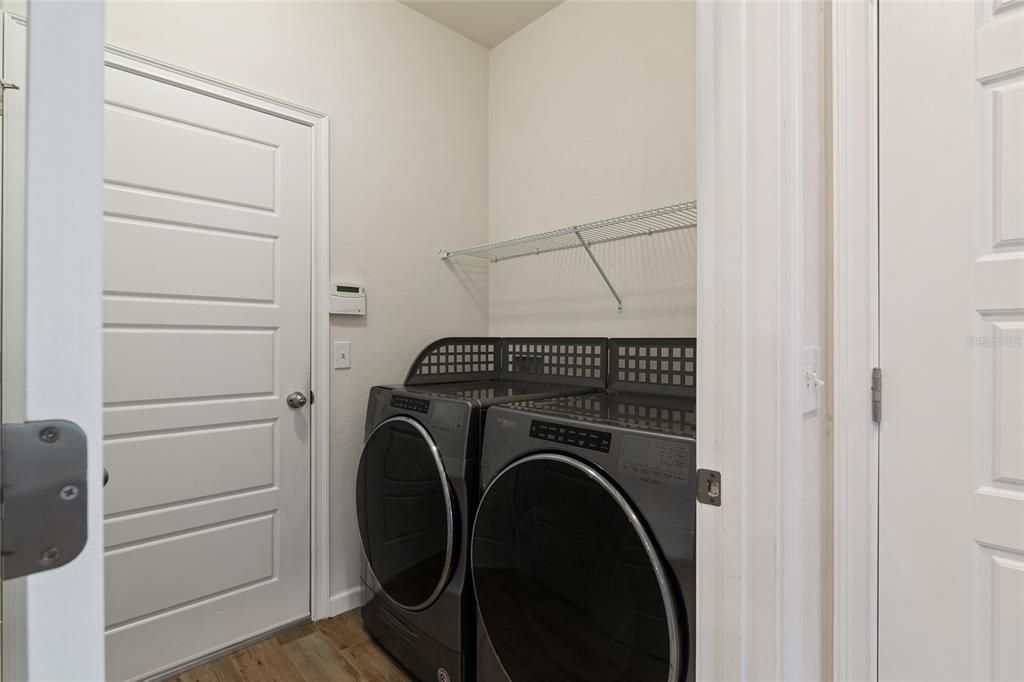 For Sale: $379,999 (3 beds, 2 baths, 1680 Square Feet)