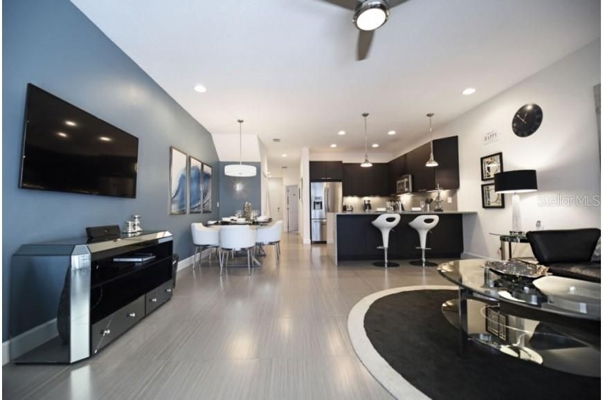 For Rent: $2,395 (3 beds, 2 baths, 1501 Square Feet)