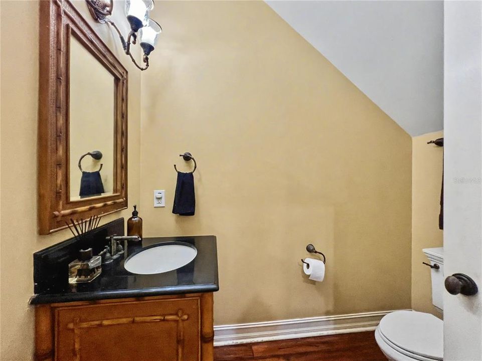 For Sale: $949,000 (4 beds, 3 baths, 2816 Square Feet)