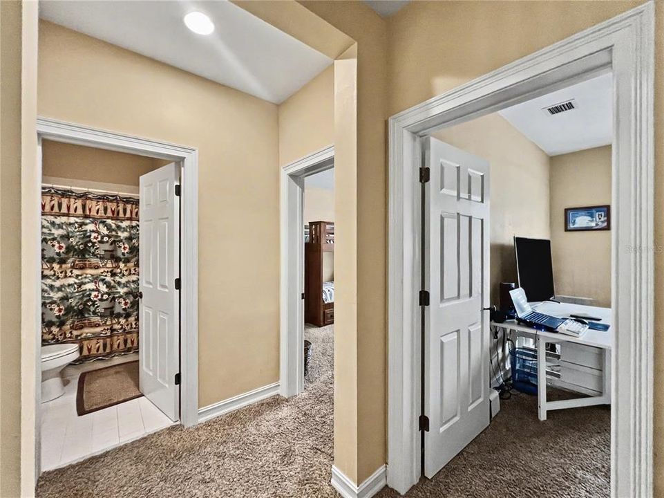For Sale: $949,000 (4 beds, 3 baths, 2816 Square Feet)