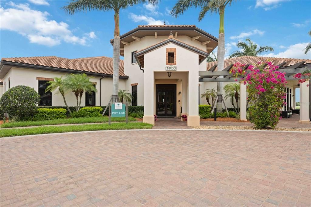 For Sale: $885,000 (3 beds, 3 baths, 2386 Square Feet)