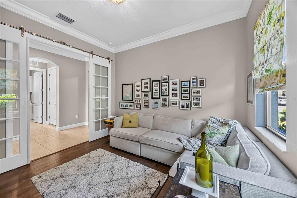 For Sale: $885,000 (3 beds, 3 baths, 2386 Square Feet)