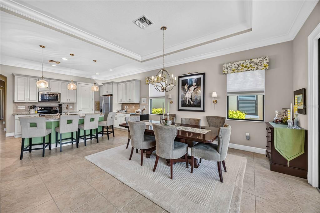 For Sale: $885,000 (3 beds, 3 baths, 2386 Square Feet)