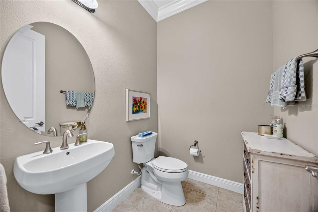 For Sale: $885,000 (3 beds, 3 baths, 2386 Square Feet)