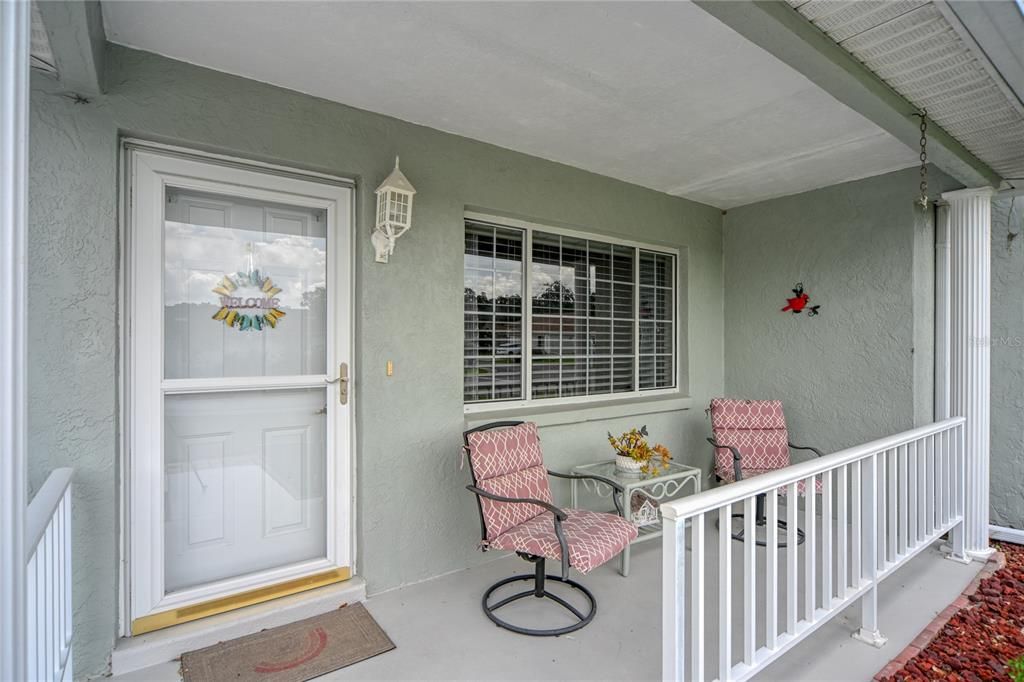 For Sale: $224,900 (2 beds, 2 baths, 1314 Square Feet)