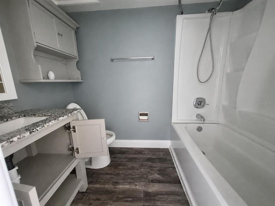 En Venta: $147,000 (2 camas, 2 baños, 1328 Pies cuadrados)