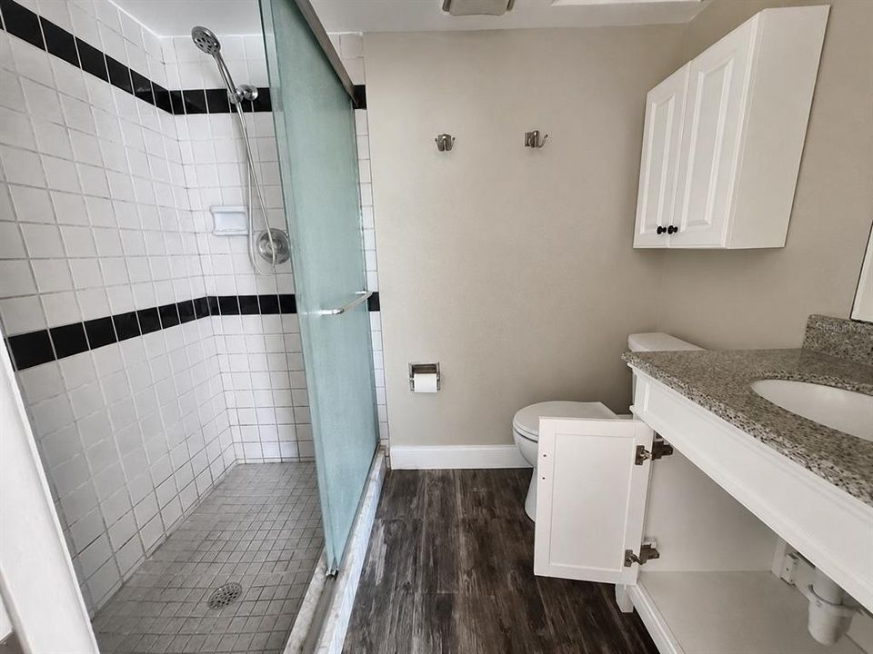 En Venta: $147,000 (2 camas, 2 baños, 1328 Pies cuadrados)