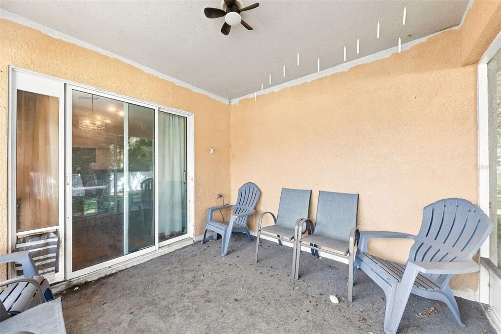 На продажу: $335,000 (4 спален, 2 ванн, 1768 Квадратных фут)