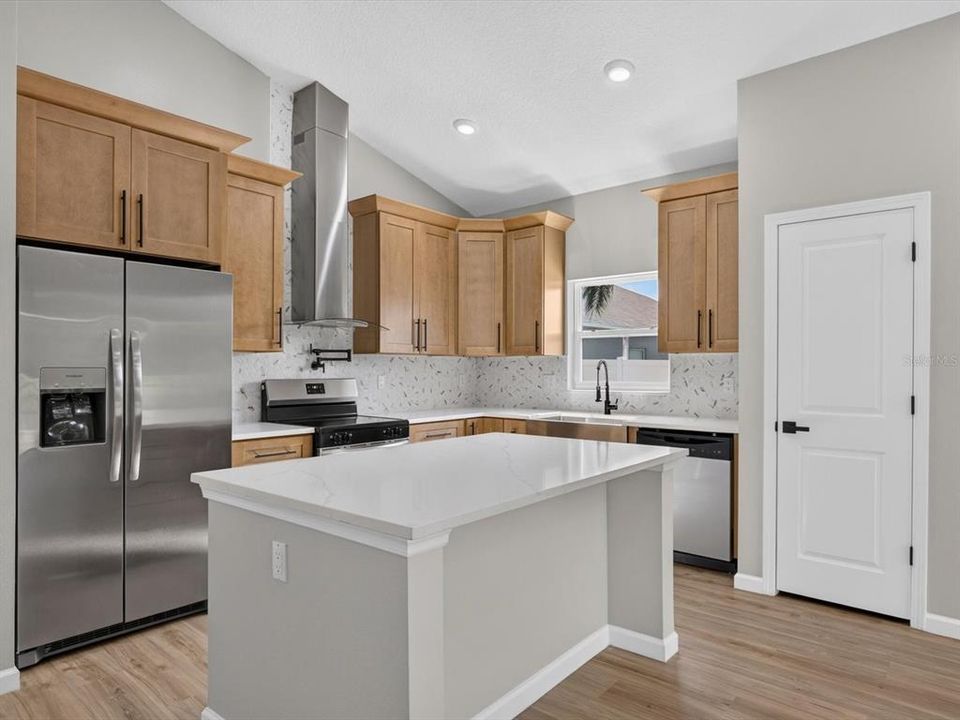 Active With Contract: $550,000 (4 beds, 2 baths, 2321 Square Feet)