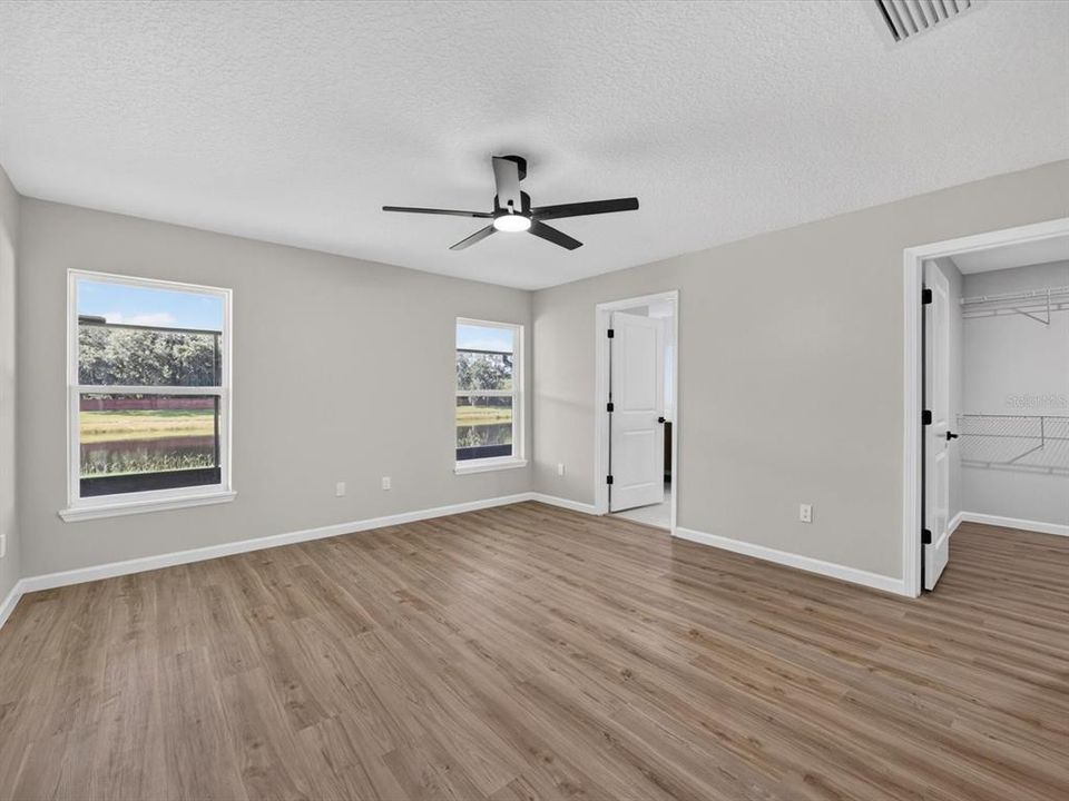 Active With Contract: $550,000 (4 beds, 2 baths, 2321 Square Feet)
