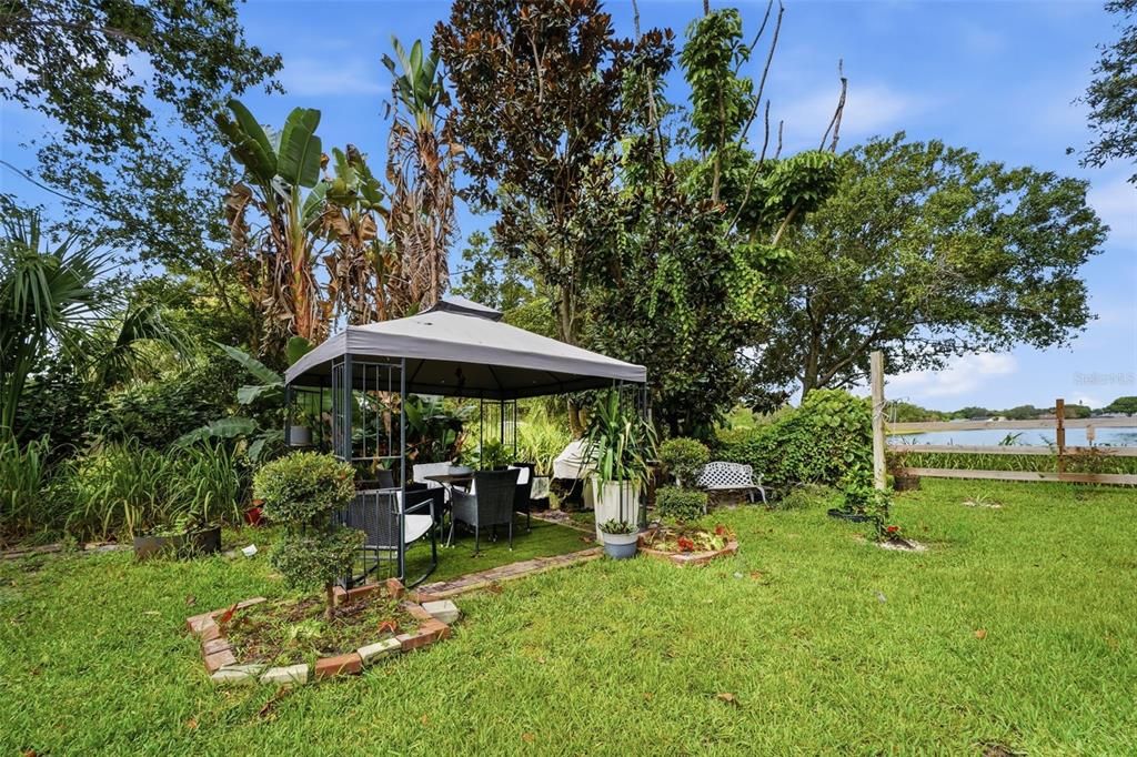 For Sale: $399,000 (3 beds, 2 baths, 1436 Square Feet)