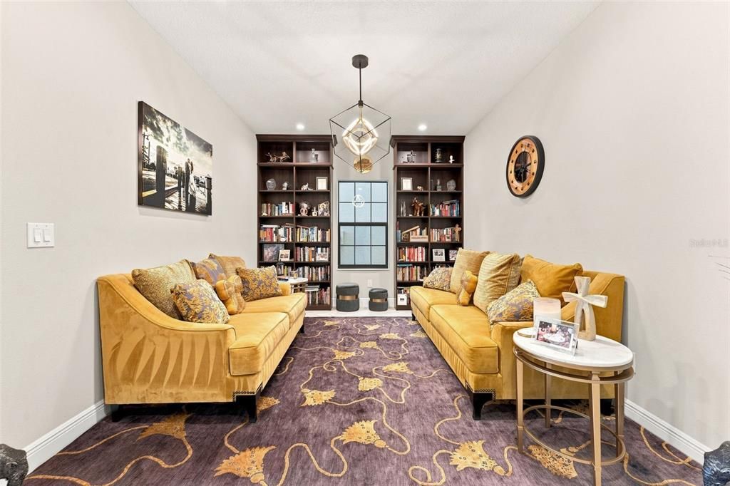 На продажу: $869,900 (6 спален, 6 ванн, 4933 Квадратных фут)