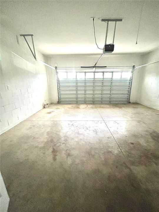 На продажу: $299,900 (3 спален, 2 ванн, 1382 Квадратных фут)