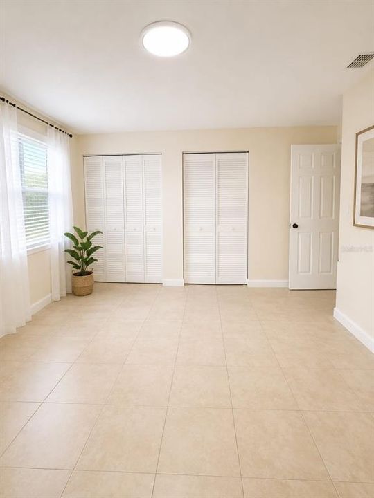 For Sale: $219,900 (3 beds, 2 baths, 1278 Square Feet)