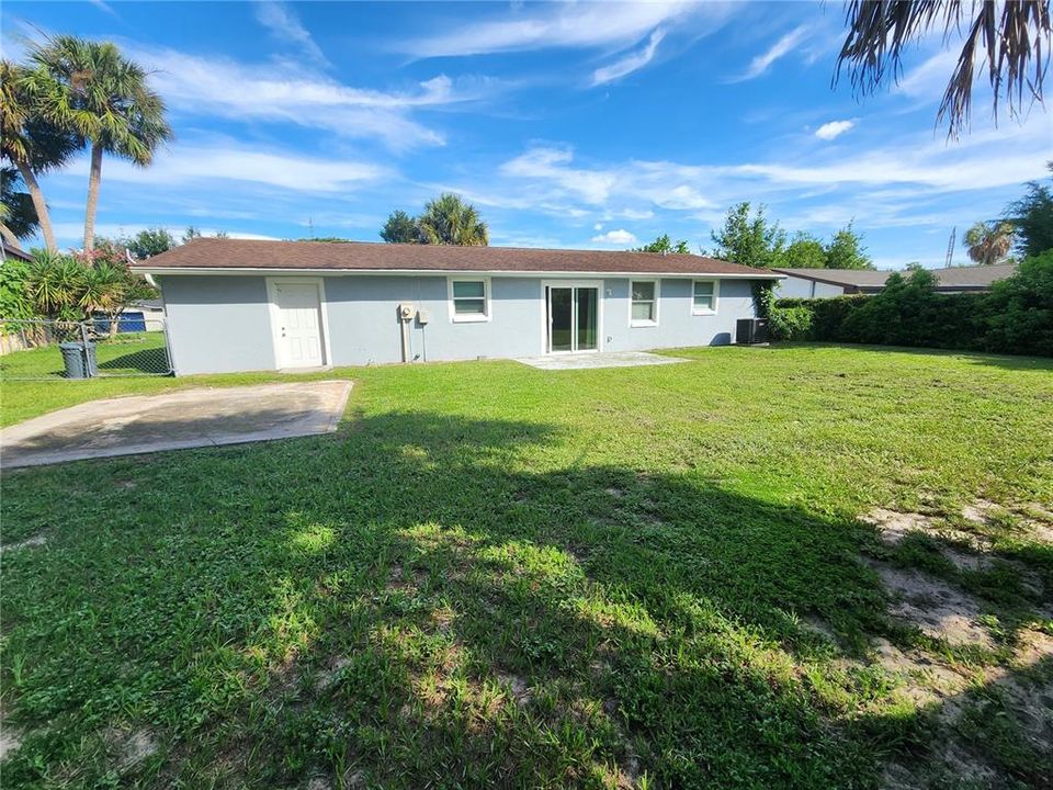 For Sale: $219,900 (3 beds, 2 baths, 1278 Square Feet)