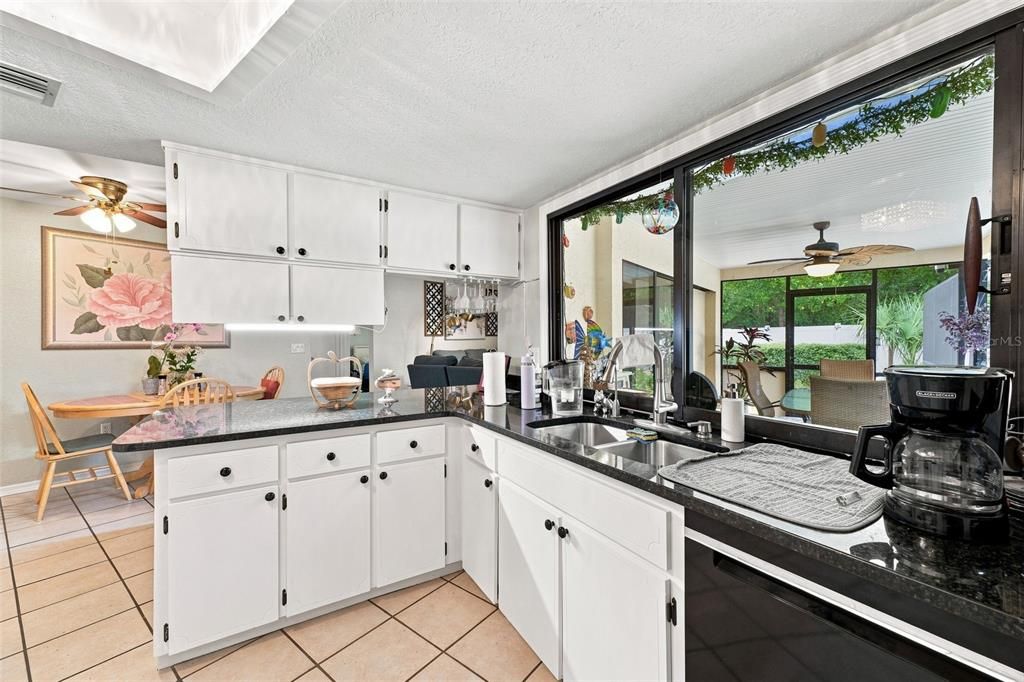 For Sale: $335,000 (3 beds, 2 baths, 1659 Square Feet)