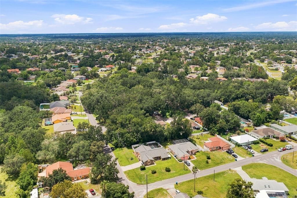 For Sale: $335,000 (3 beds, 2 baths, 1659 Square Feet)