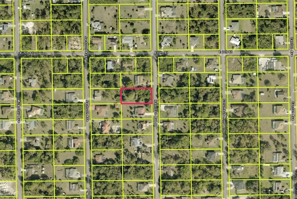 En Venta: $26,500 (0.50 acres)