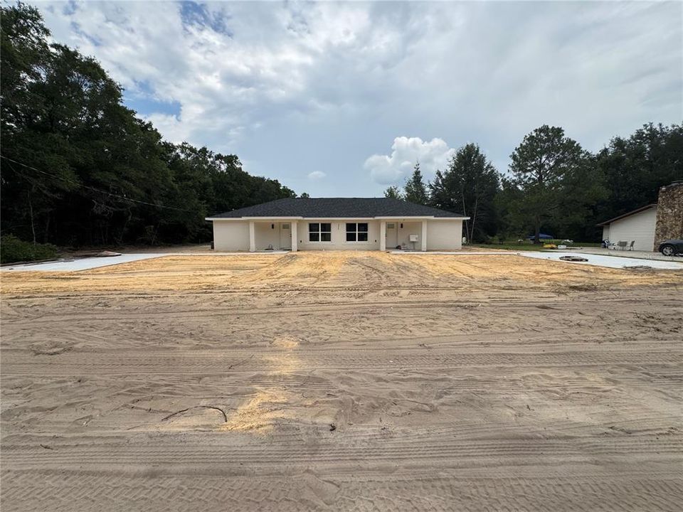 For Sale: $375,000 (4 beds, 0 baths, 2041 Square Feet)