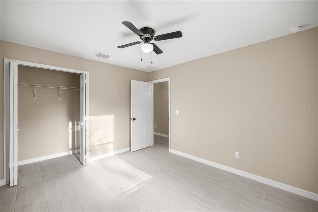 For Sale: $375,000 (4 beds, 0 baths, 2041 Square Feet)