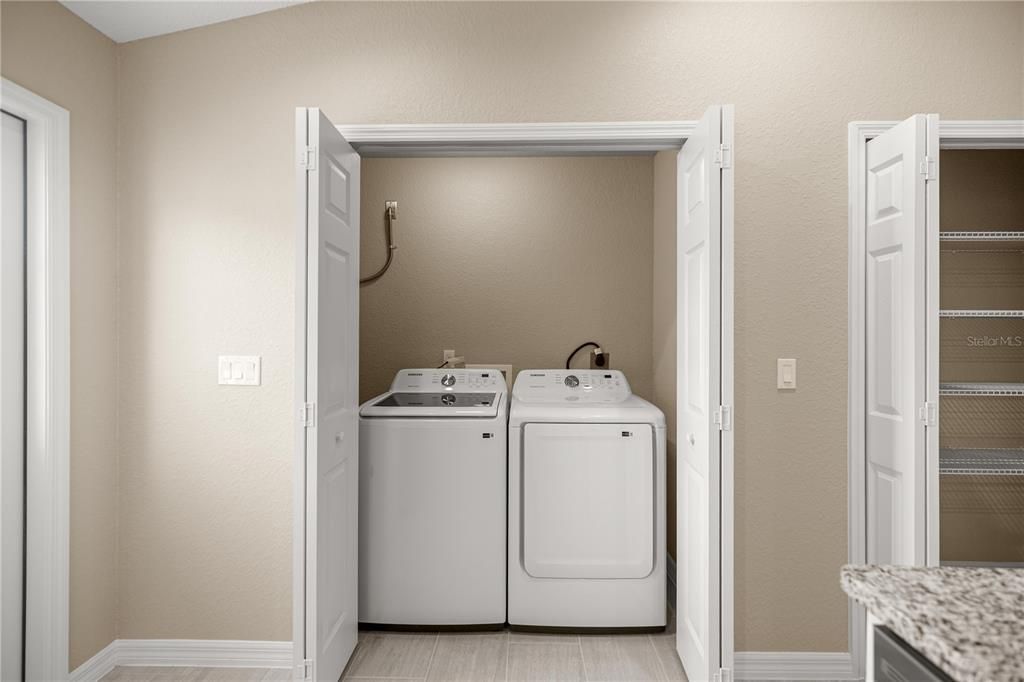 For Sale: $375,000 (4 beds, 0 baths, 2041 Square Feet)