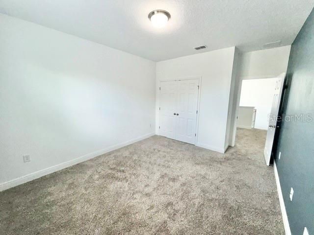 For Rent: $3,395 (3 beds, 2 baths, 2378 Square Feet)