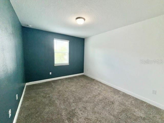 For Rent: $3,395 (3 beds, 2 baths, 2378 Square Feet)