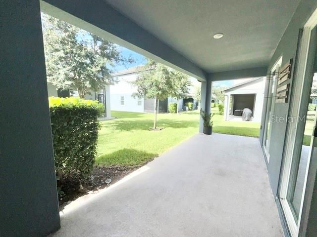 For Rent: $3,395 (3 beds, 2 baths, 2378 Square Feet)