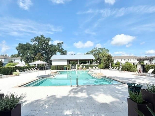 For Rent: $3,395 (3 beds, 2 baths, 2378 Square Feet)