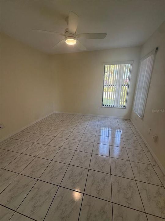 En Renta: $2,790 (3 camas, 2 baños, 1619 Pies cuadrados)
