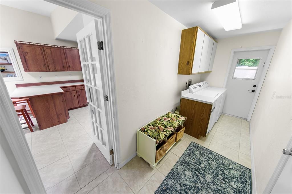 For Sale: $599,900 (3 beds, 2 baths, 1412 Square Feet)